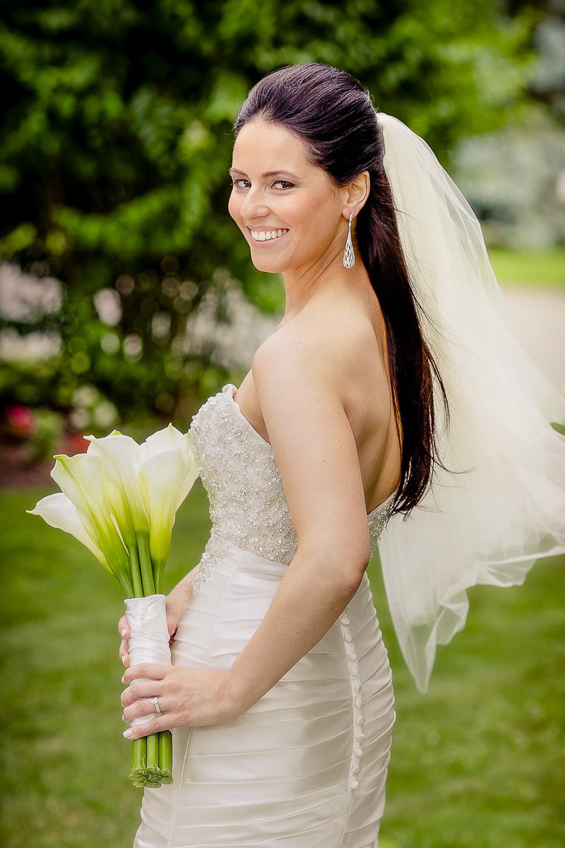 Luxury wedding and bridal hair stylist based in New York and Miami - Cassondra Luxury Hair